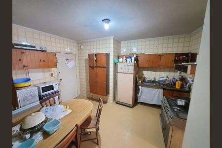 Apartamento à venda com 130m², 3 quartos e 1 vaga