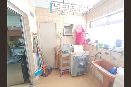 Apartamento à venda com 130m², 3 quartos e 1 vaga