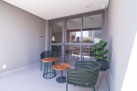 Apartamento à venda com 71m², 2 quartos e 1 vaga Apartamento à venda com 71m², 2 quartos e 1 vagaÁrea externa