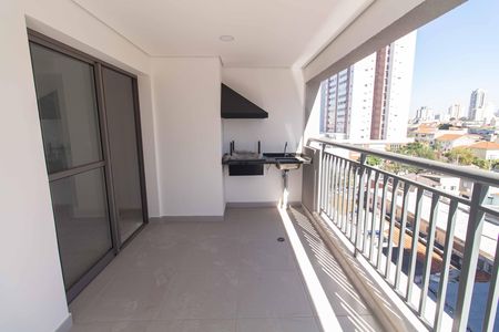 Apartamento à venda com 71m², 2 quartos e 1 vaga Apartamento à venda com 71m², 2 quartos e 1 vagaVaranda