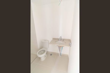 Apartamento à venda com 71m², 2 quartos e 1 vaga Apartamento à venda com 71m², 2 quartos e 1 vagaBanheiro