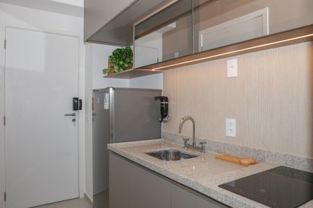 Studio para alugar com 25m², 1 quarto e sem vaga Studio para alugar com 25m², 1 quarto e sem vagaCozinha