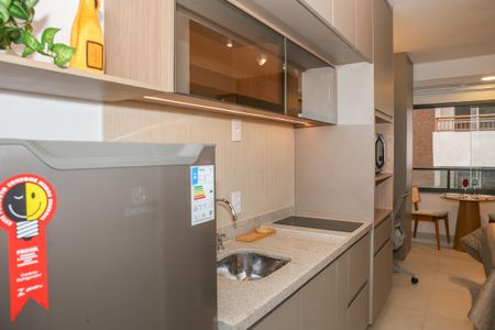 Studio para alugar com 25m², 1 quarto e sem vaga Studio para alugar com 25m², 1 quarto e sem vagaCozinha
