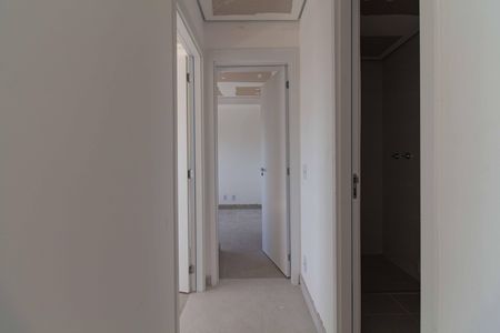 Corredor de apartamento para alugar com 2 quartos, 71m² em Vila Dom Pedro I, São Paulo