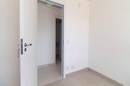 Apartamento para alugar com 71m², 2 quartos e 1 vagaQuarto