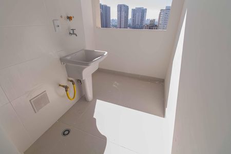 Apartamento para alugar com 71m², 2 quartos e 1 vagaÁrea de Serviço