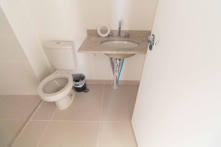 Apartamento para alugar com 71m², 2 quartos e 1 vagaBanheiro