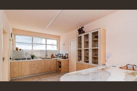Apartamento à venda com 144m², 3 quartos e 1 vaga