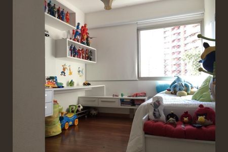 Apartamento à venda com 5 quartos, 210m² em Vila Andrade, São Paulo