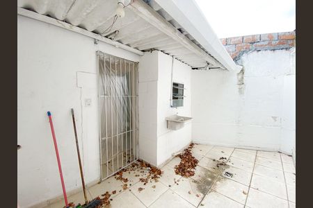 Casa à venda com 200m², 1 quarto e 1 vagaQuintal