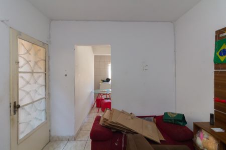 Sala de casa para alugar com 1 quarto, 35m² em Conjunto Residencial José Bonifácio, São Paulo