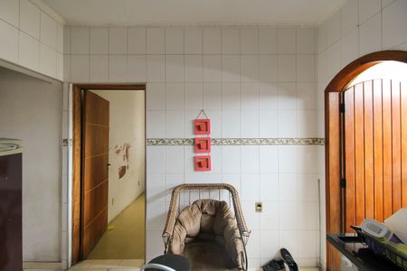 Casa à venda com 80m², 3 quartos e 4 vagas Casa à venda com 80m², 3 quartos e 4 vagasCozinha