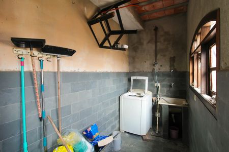 Casa à venda com 80m², 3 quartos e 4 vagas Casa à venda com 80m², 3 quartos e 4 vagasÁrea de Serviço