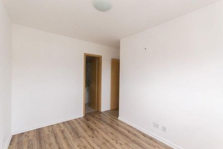 Quarto 1 de apartamento para alugar com 2 quartos, 58m² em Higienópolis, Porto Alegre