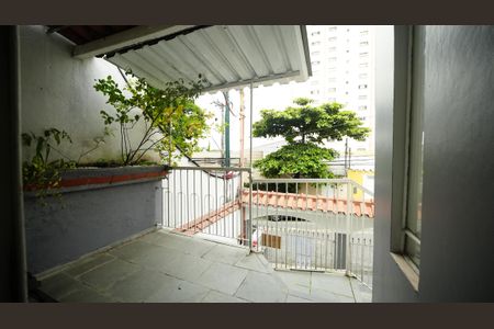 Casa para alugar com 70m², 2 quartos e 3 vagasQuintal