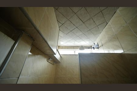 Casa para alugar com 70m², 2 quartos e 3 vagasBanheiro Social