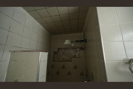 Casa para alugar com 70m², 2 quartos e 3 vagasBanheiro da Suíte