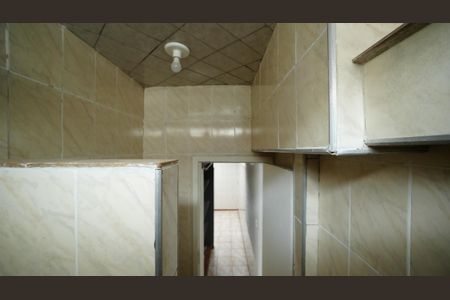 Casa para alugar com 70m², 2 quartos e 3 vagasBanheiro Social