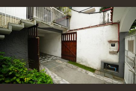 Casa para alugar com 70m², 2 quartos e 3 vagasGaragem