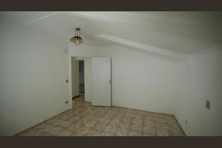 Casa para alugar com 70m², 2 quartos e 3 vagasQuarto Suíte