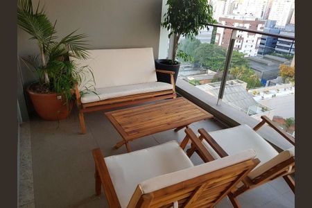 Apartamento à venda com 78m², 1 quarto e 1 vaga