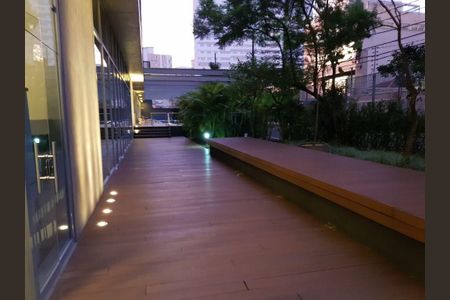 Apartamento à venda com 78m², 1 quarto e 1 vaga