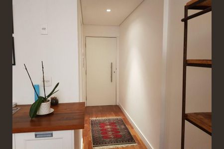 Apartamento à venda com 78m², 1 quarto e 1 vaga