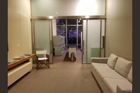 Apartamento à venda com 78m², 1 quarto e 1 vaga
