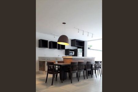 Apartamento à venda com 2 quartos, 120m² em Pinheiros, São Paulo