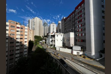 Apartamento à venda com 62m², 1 quarto e sem vagaVista