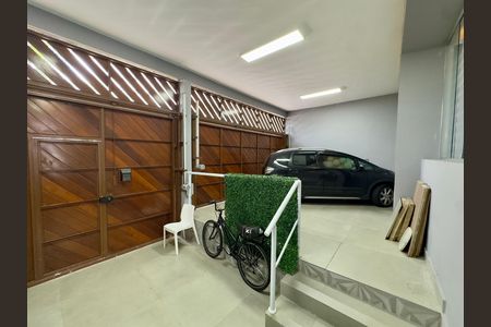 Casa para alugar com 190m², 3 quartos e 1 vaga Casa para alugar com 190m², 3 quartos e 1 vagaGaragem