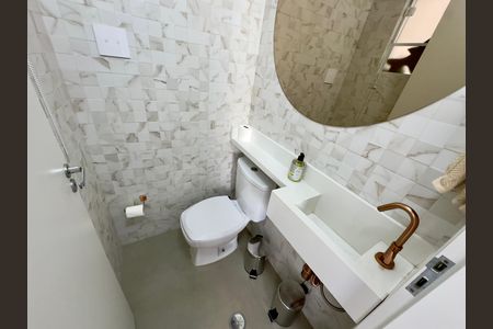 Casa para alugar com 190m², 3 quartos e 1 vaga Casa para alugar com 190m², 3 quartos e 1 vagaBanheiro 3