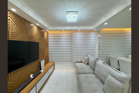 Sala de casa à venda com 3 quartos, 190m² em Vila Rosalia, Guarulhos