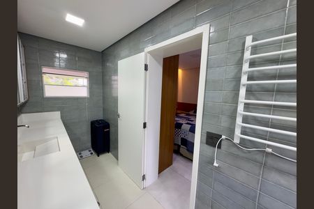 Casa para alugar com 190m², 3 quartos e 1 vaga Casa para alugar com 190m², 3 quartos e 1 vagaBanheiro 1