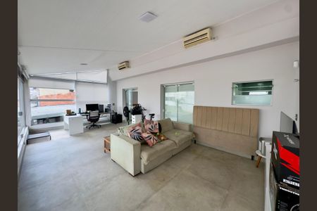 Casa para alugar com 190m², 3 quartos e 1 vaga Casa para alugar com 190m², 3 quartos e 1 vagaSacada