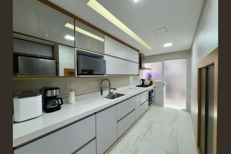 Casa para alugar com 190m², 3 quartos e 1 vaga Casa para alugar com 190m², 3 quartos e 1 vagaCozinha