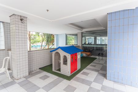 Apartamento à venda com 106m², 3 quartos e 2 vagasÁrea comum - Playground