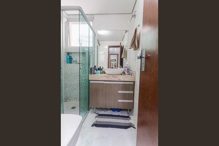 Apartamento à venda com 106m², 3 quartos e 2 vagasBanheiro Social