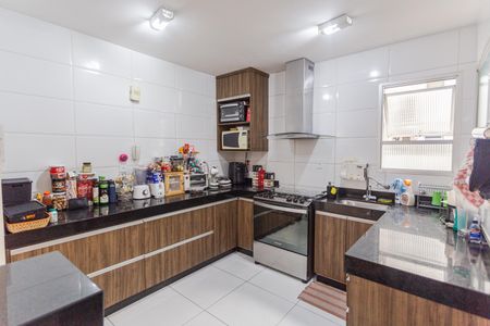 Apartamento à venda com 106m², 3 quartos e 2 vagasCozinha