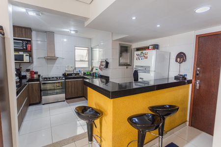 Apartamento à venda com 106m², 3 quartos e 2 vagasCozinha