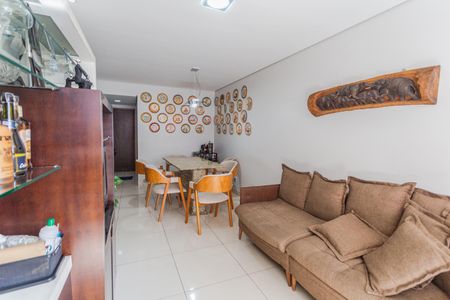 Sala de apartamento à venda com 3 quartos, 106m² em Ipiranga, Belo Horizonte