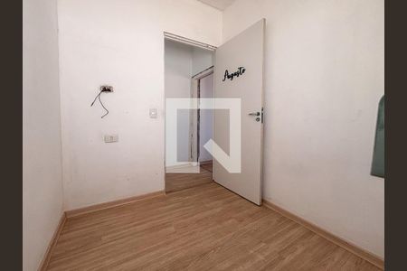 Casa para alugar com 100m², 4 quartos e 2 vagasQuarto