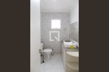 Casa para alugar com 100m², 4 quartos e 2 vagasBanheiro