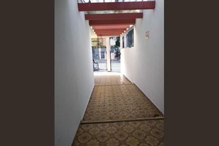 Casa à venda com 3 quartos, 169m² em Jardim Aeroporto, São Paulo