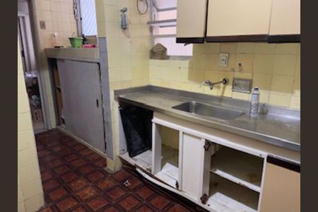 Apartamento à venda com 2 quartos, 73m² em Copacabana, Rio de Janeiro