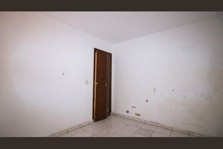 Casa para alugar com 2 quartos, 80m² em Parque Sao Rafael, São Paulo