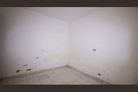 Casa para alugar com 2 quartos, 80m² em Parque Sao Rafael, São Paulo