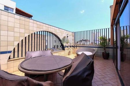 Apartamento à venda com 241m², 5 quartos e 2 vagas