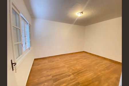 Casa à venda com 2 quartos, 134m² em Vila Alzira, Santo André