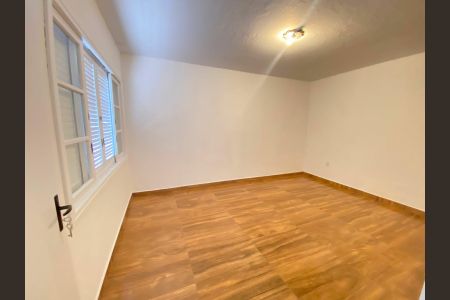 Casa à venda com 2 quartos, 134m² em Vila Alzira, Santo André